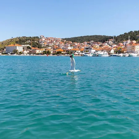 & Πανσιόν 3*